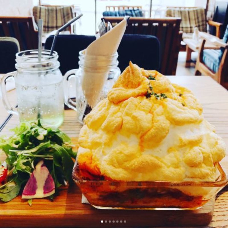 スフレドリア(BURN SIDE ST CAFE CRAFT KITCHEN✕台湾カステラ 黄白白(ファンパイパイ)くずは店)