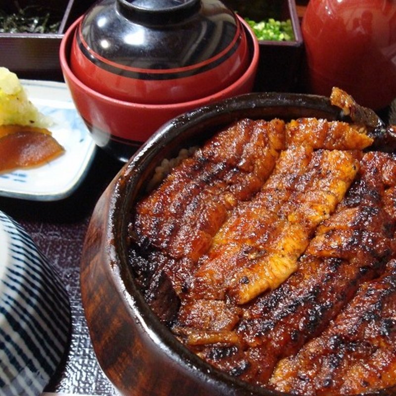 ひつまぶし(あつた蓬莱軒 本店)