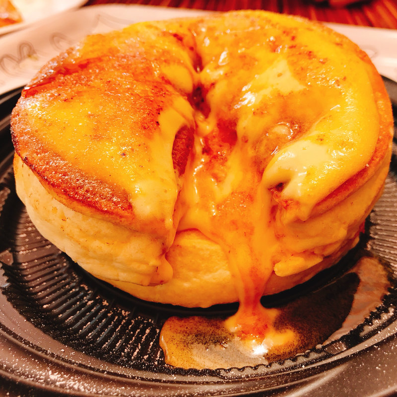 ブリュレパンケーキ(eggg Cafe 小平本店)