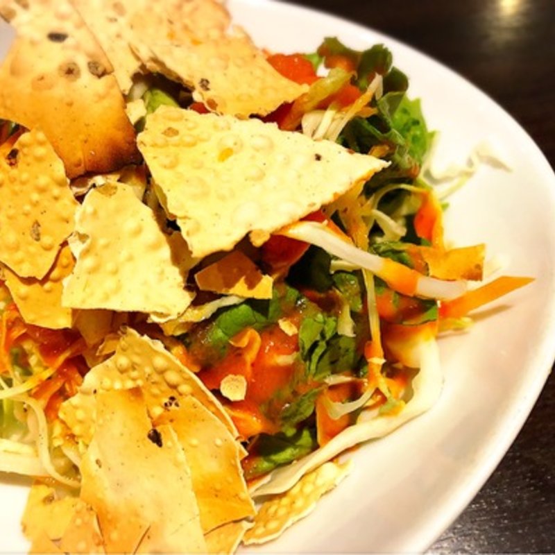 サラダ(DIP RASNA（ディップ ラスナ） 箕面本店)