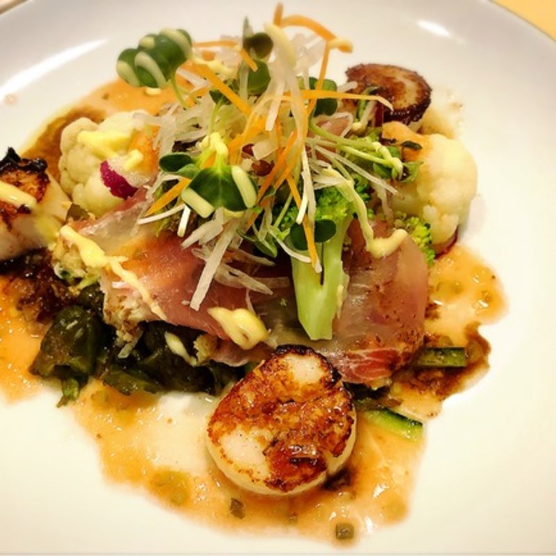 前菜(シェ・ワダ)