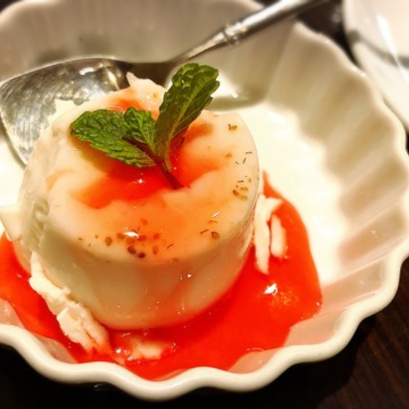 苺のムース(千里の菫)