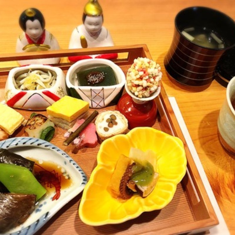 2段弁当(はるのかおり)