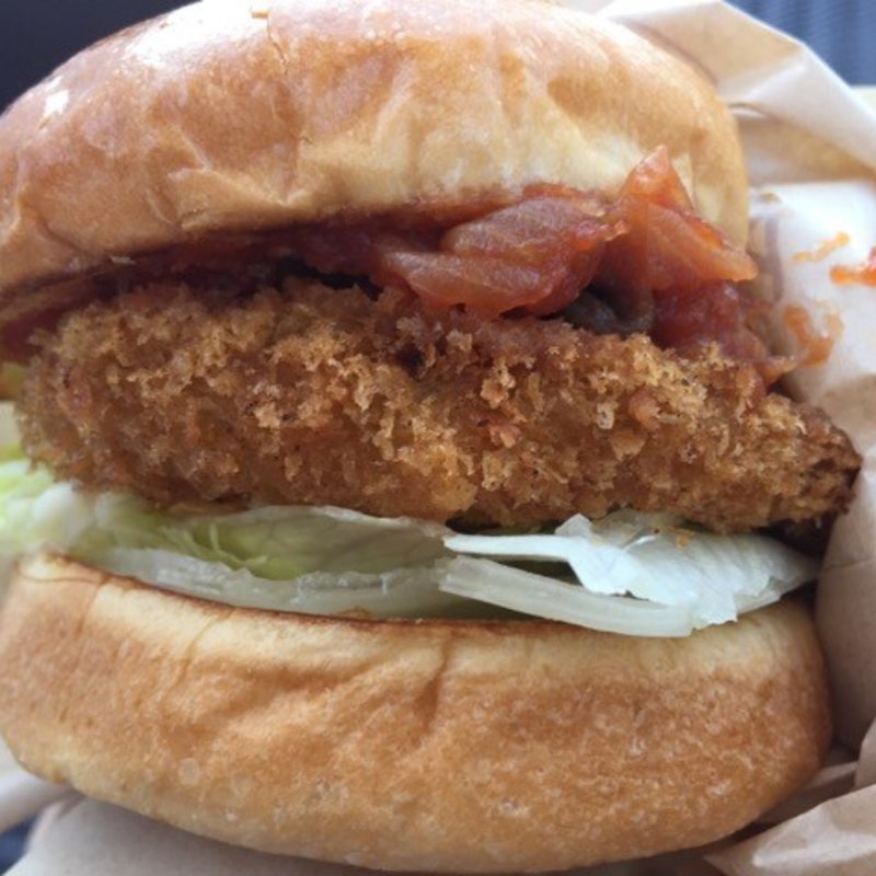 あわじ島オニオンビーフバーガーセット(あわじ島バーガー 淡路島オニオンキッチン 本店)