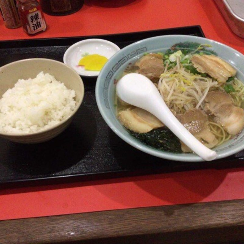 醤油ラーメン定食(並）(天心 )