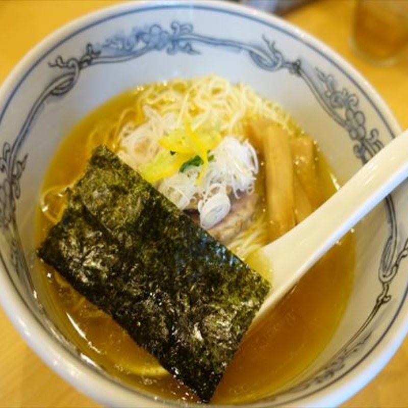 醤油らーめん(らーめん いまるや )