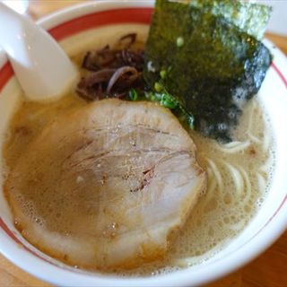 豚骨中太麺(光・MENJI （ヒカルメンジ）)