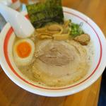 豚骨魚しょうラーメン