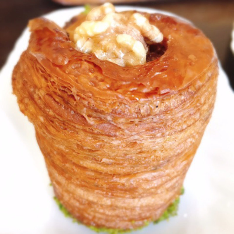 クルミのココット(ラ・タヴォラ・ディ・オーヴェルニュ)