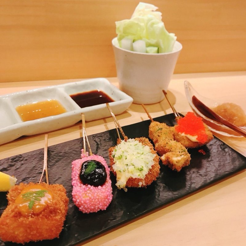【米ナス】【生麩田楽】【旬のお魚】【若どり】【きゅうりのトビコのせ】(串カツ くしくし)