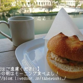 Aカイザーサンド／ツナメルト(カフェ・ベローチェ 淀屋橋店)
