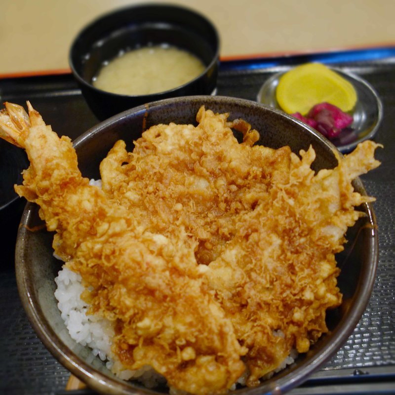 魚介の燻製盛り合わせ(SARU 代々木上原店)