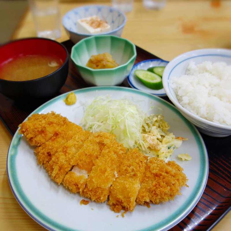 チキンカツセット(いこい食堂 )