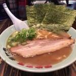 ラーメン（とんこつ醤油）(横浜家系　元町家 （モトマチヤ）)