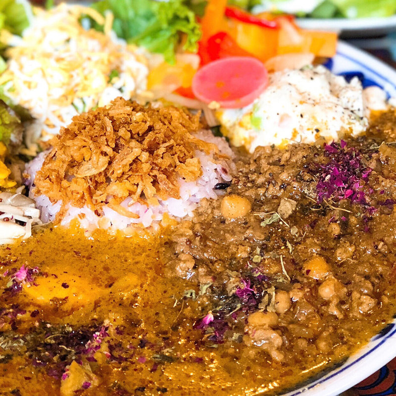 オリジナルスパイスカレー( 合い盛り )(カフェみもざ  )