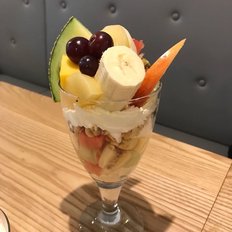 フルーツパフェ(Rosier （ロジエ）)