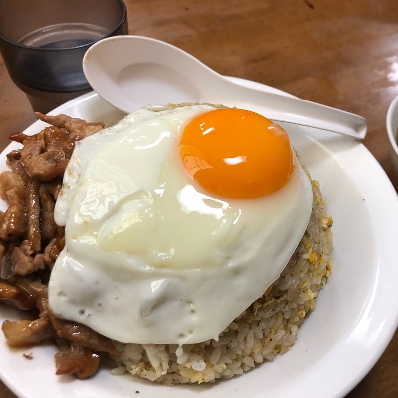 肉チャーハンレギュラー(北海屋 （ホッカイヤ）)