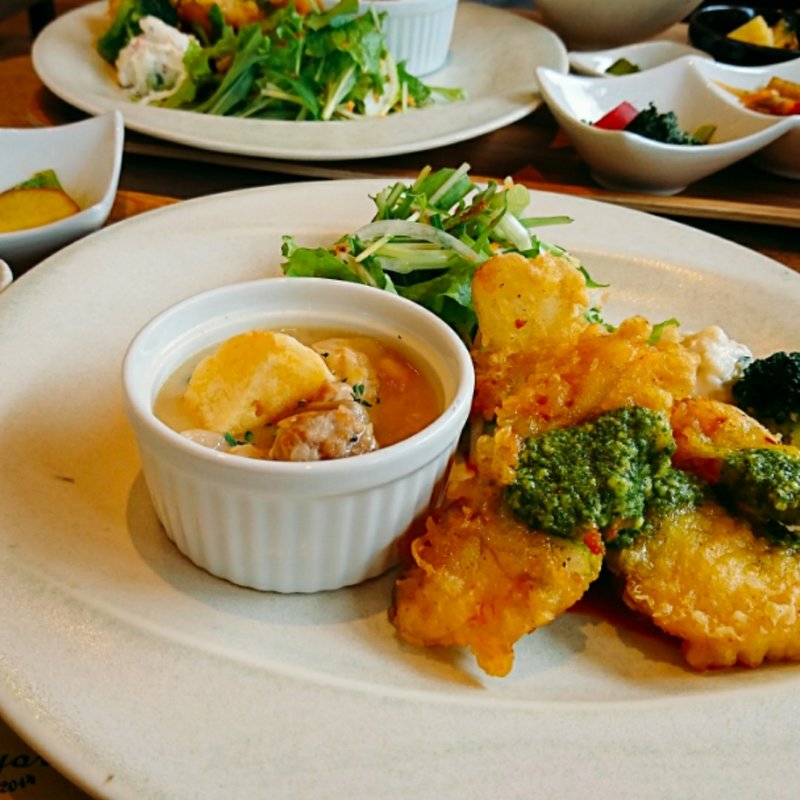 こはるLunch(カフェ小春日和)