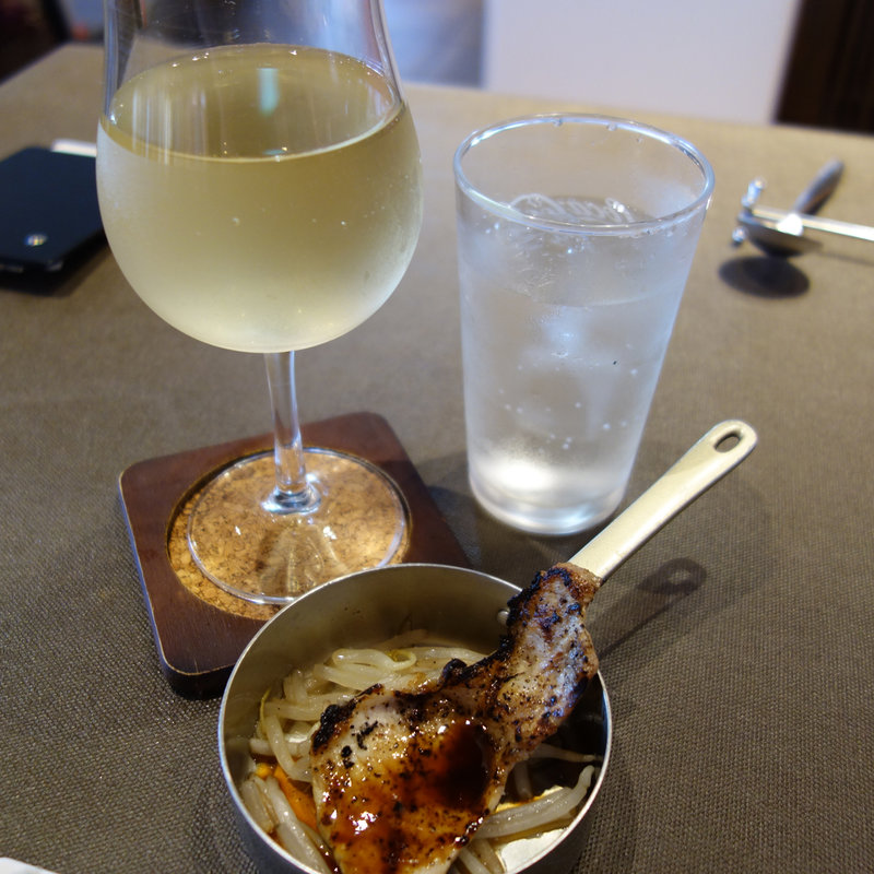 グラスワイン白(太陽の皿)