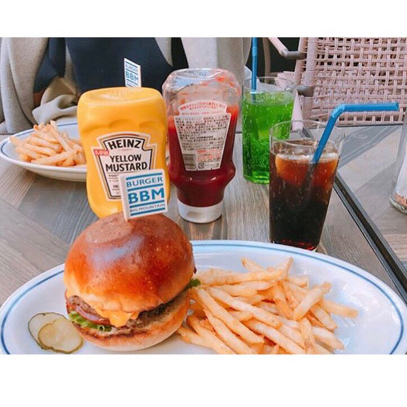 レッドチェダーチーズバーガー(B.B.M)