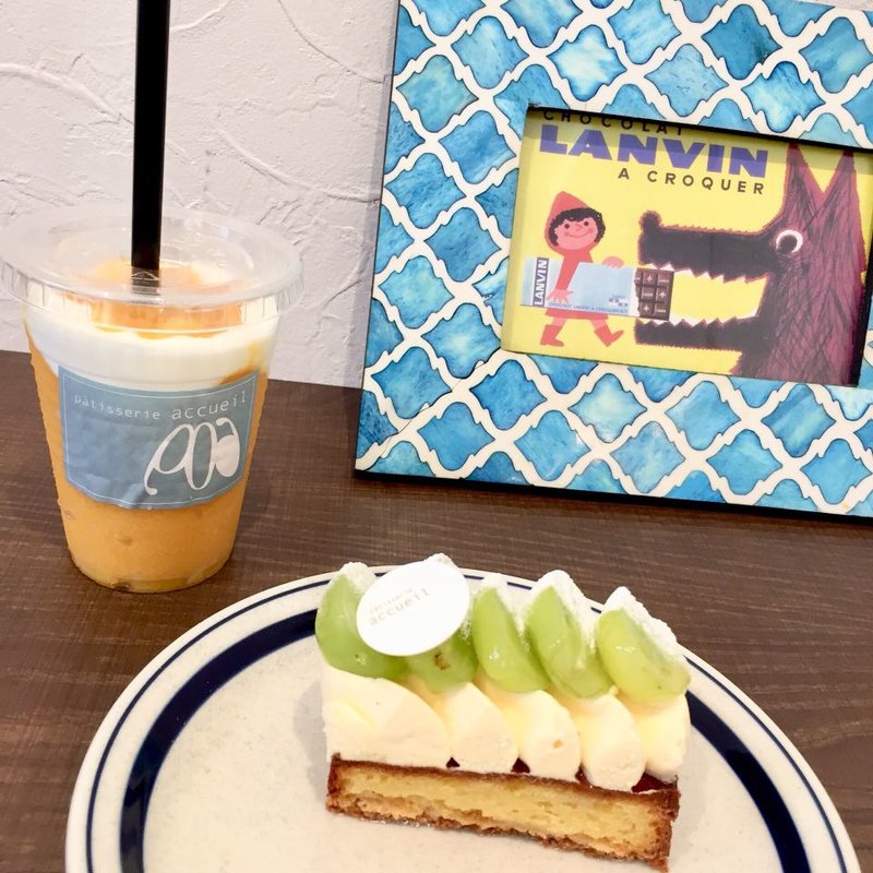 シャインマスカットのタルト(パティスリーアクイユ)