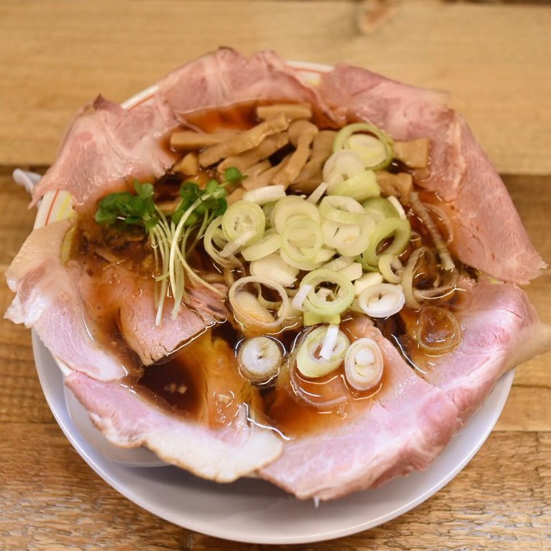 サバ醤油そば(+チャーシュー)(サバ6製麺所 成城学園前店)