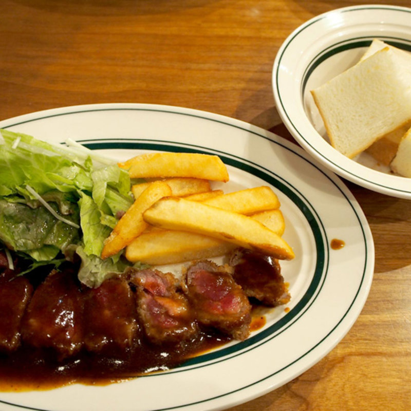 オリジナルデミソースのビーフカツランチ　Sサイズ(モツビストロ天神ホルモン KITTE博多店)