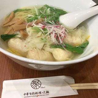 海老ワンタン麺(中華旬彩料理・火鍋 聚)