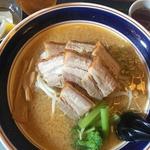 皮つき豚バラ麺（みそ）