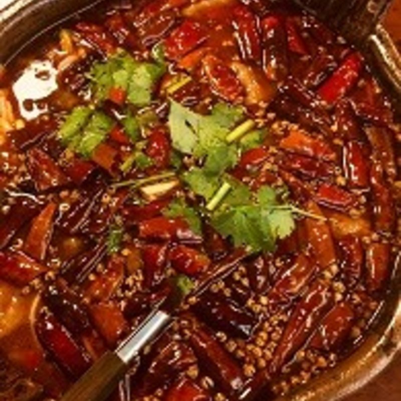 牛肉と野菜の麻辣煮込み（水煮牛肉）(四川DINING 望蜀瀘)