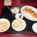 焼き餃子定食(台湾料理 金福)