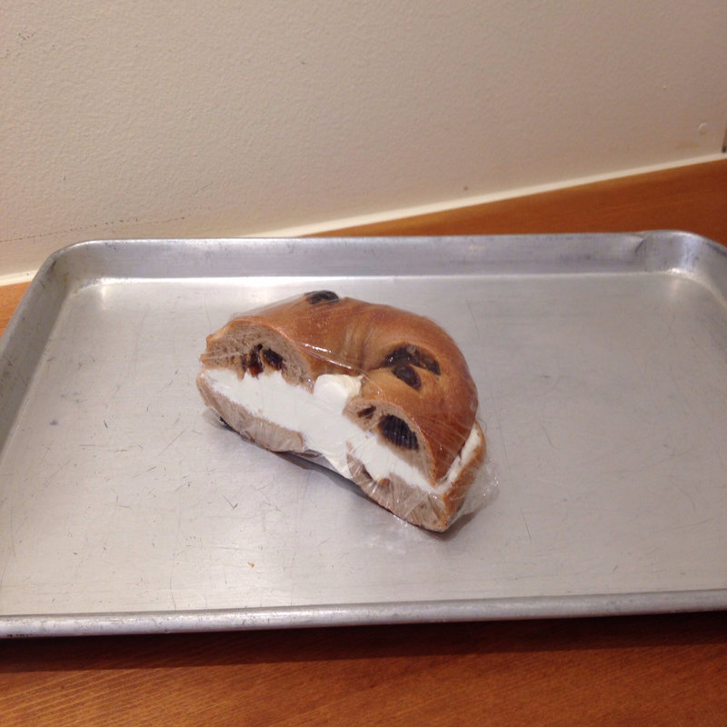 レーズン&クリームサンド(Kepobagels)