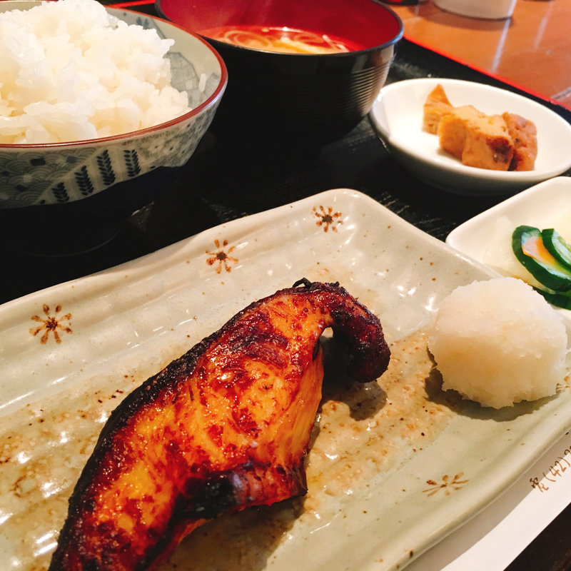 銀鱈みそ焼き定食(里の宿)