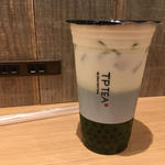 タピオカ抹茶ラテ(TP TEA)