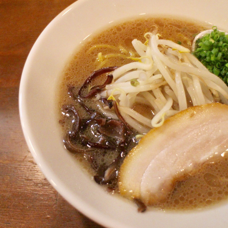 醤油ラーメン(らーめん 味の蔵 すすきの店)