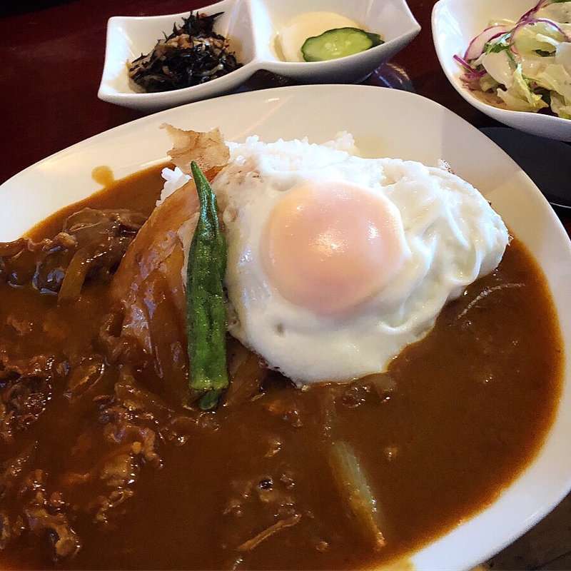 ベーコンエッグカレー(ふらんこ)