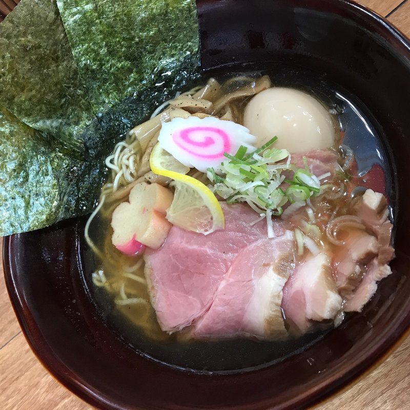 あっさりラーメン 特製トッピング(牛テールラーメン たけめん)