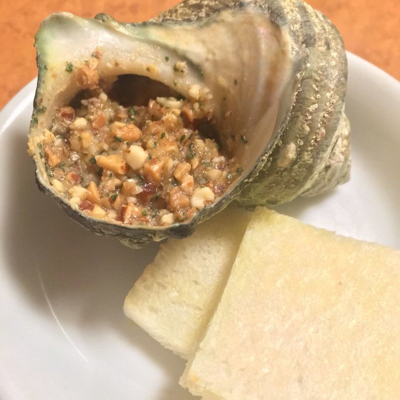 サザエのエスカルゴ風(炭味家)