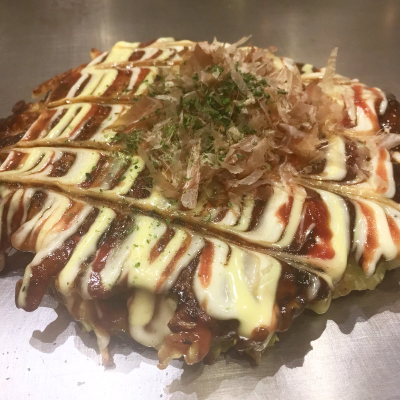 かす入りお好み焼き(めっせ熊 新大阪店 )