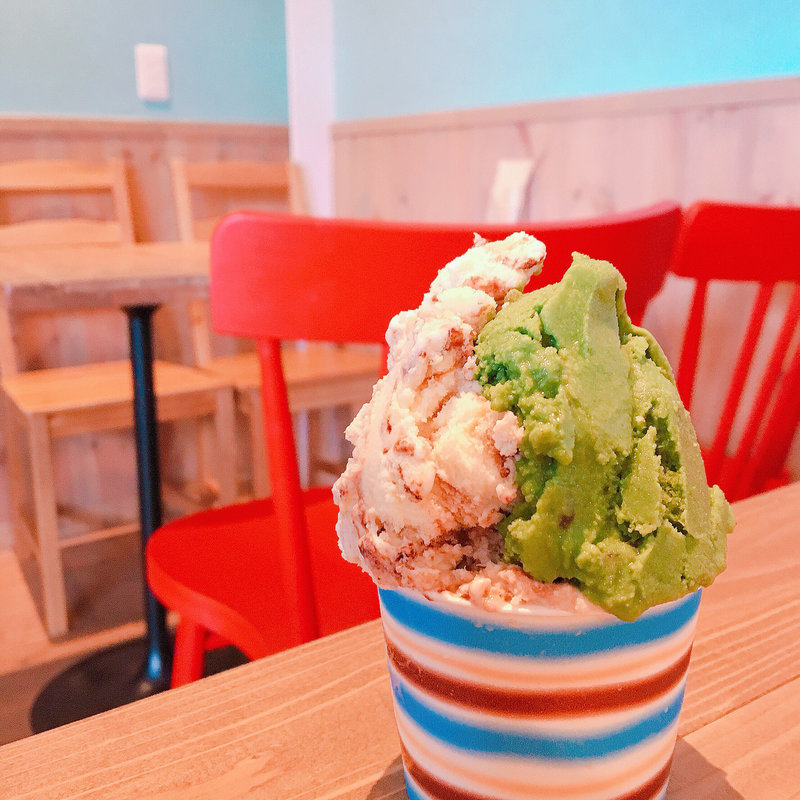 ダブル (ティラミス 特選京都宇治抹茶あづき)(ジェラートファクトリー ミラ)