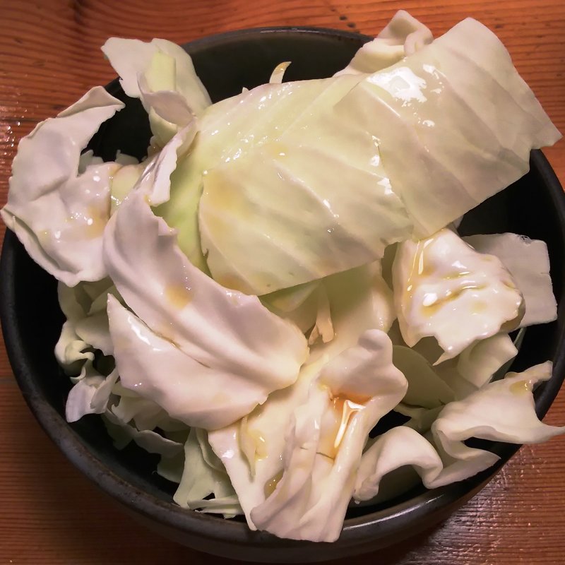 キャベツ盛り(じゃんぼ焼鳥 鳥貴族 京急川崎駅前店 )