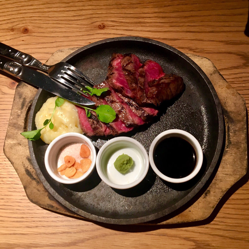 熟成牛ロースステーキ(ビステッカ （Bistecca）)