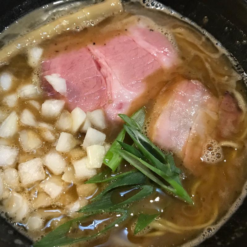 魚介豚骨ラーメン(いかれたヌードル フィッシュトンズ （いかれたNOODLE Fishtons）)