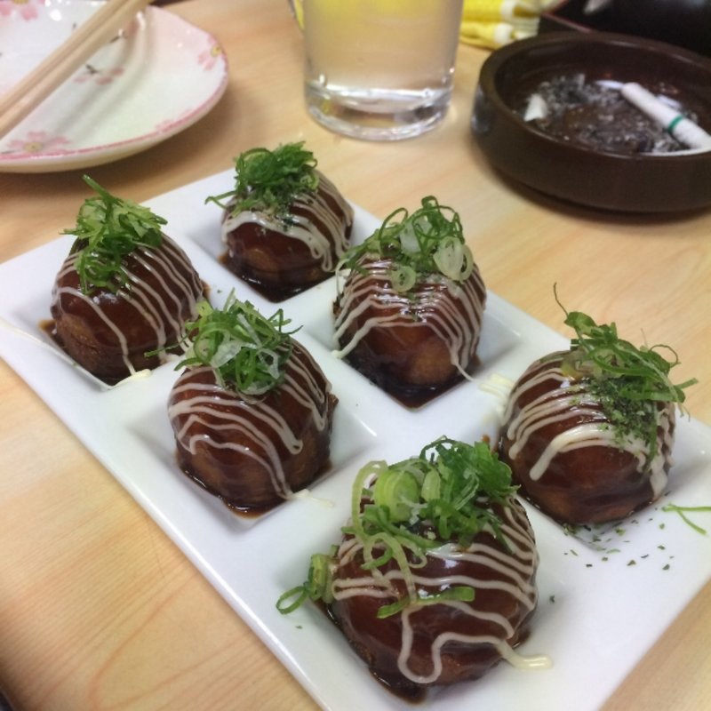 ねぎマヨたこ焼き(新梅田食堂街 居酒屋 三喜)