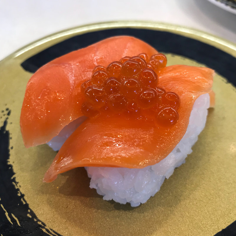 サーモンといくらの親子握り(はま寿司 西東京北町店)