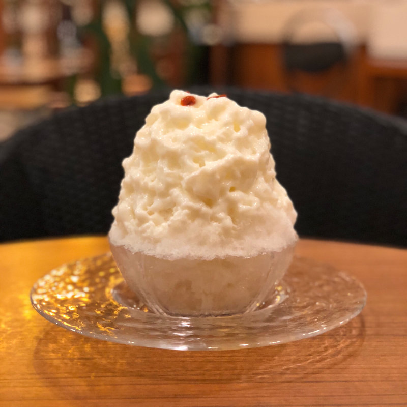 杏仁(アプリコット)氷(café SabuHiro)