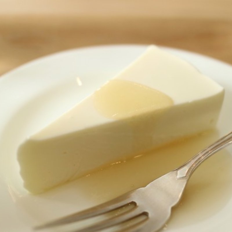 自家製レアチーズケーキ(ペギー珈琲店)