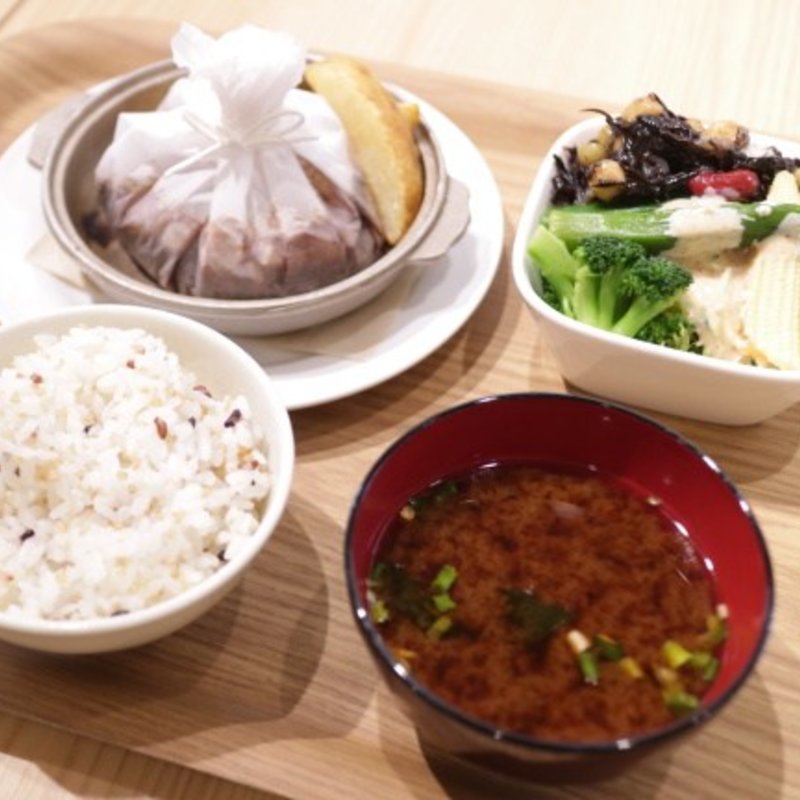 御園ハンブルグランチ(御園小町)