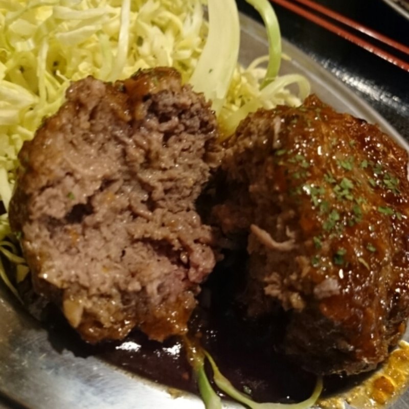 ハンバーグ定食(馬焼肉酒場 馬太郎 門前仲町店)