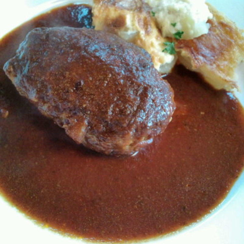 黒毛和牛ハンバーグ(洋食 UCHOUTEN)